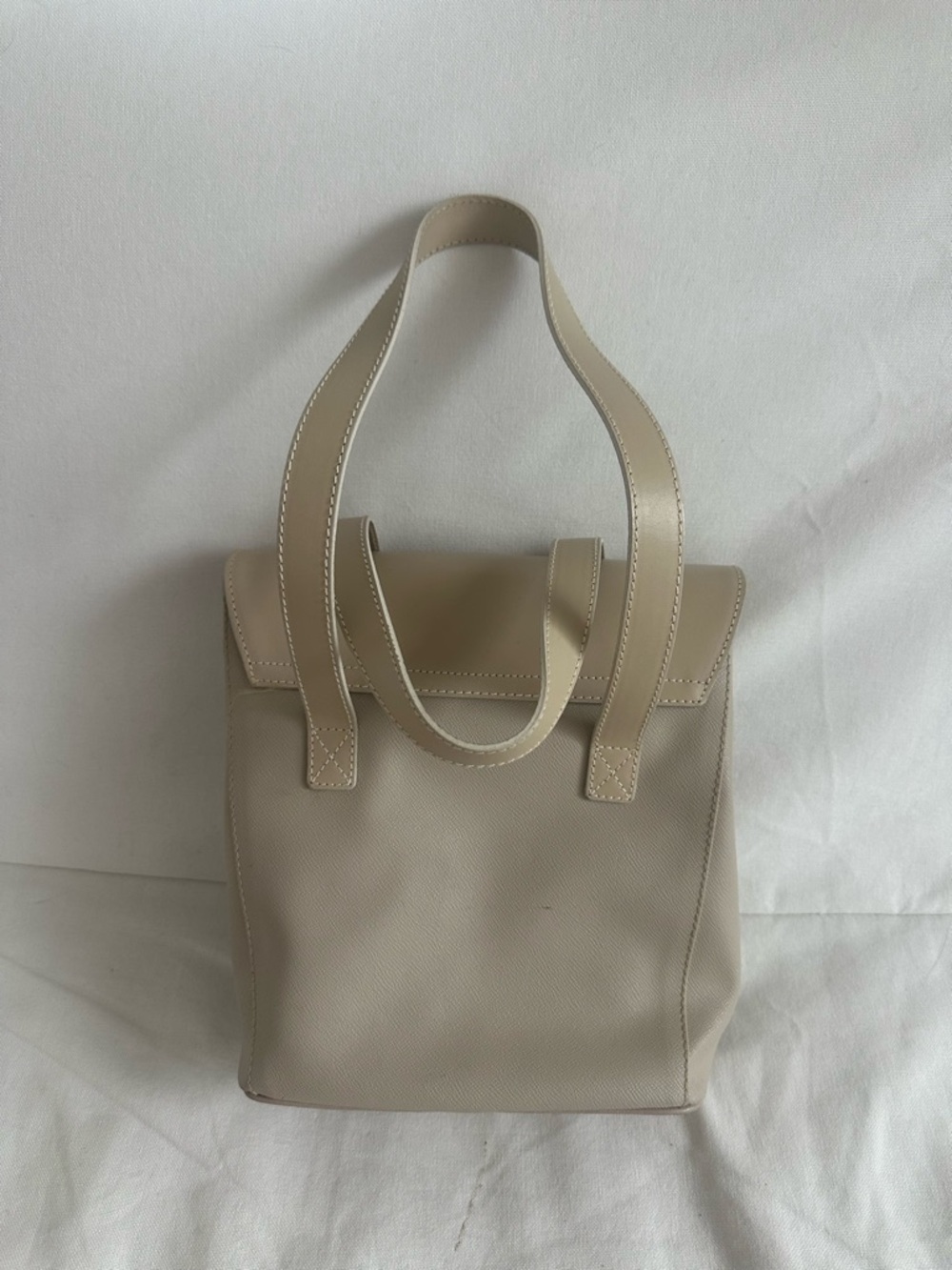Nina Ricci Shoulder Bag - Picture 2 of 3